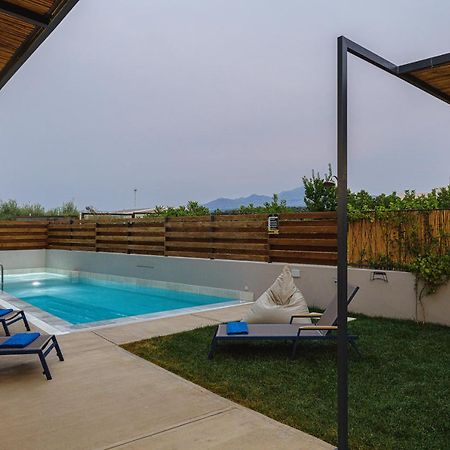 Iron Villas - Nefeli & Oniros Pangalochori Exterior foto